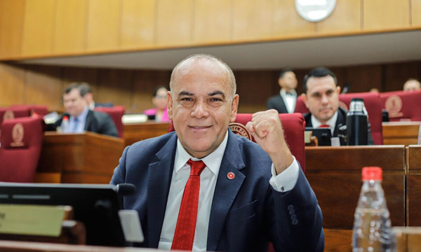 “Mi cargo se debe al Partido Colorado” Bachi Núñez sobre presidencia del Congreso - OviedoPress
