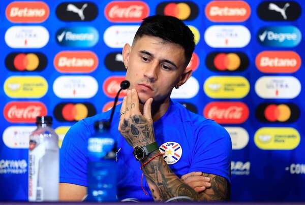 Adam Bareiro: “No tenemos la mentalidad de acostumbrarnos a perder” - Selección Paraguaya - ABC Color