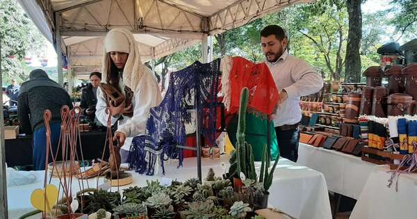 La Nación / Nueva Italia se vistió de gala en su primera Fiesta Italiana, con productores agrícolas y artesanos