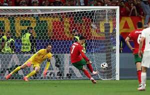 Eurocopa 2024: Portugal, con un penal errado de Cristiano Ronaldo, avanzó a los cuartos de final - Fútbol Internacional - ABC Color