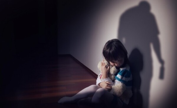 Imputan a hombre que habría abusado sexualmente de su hija menor