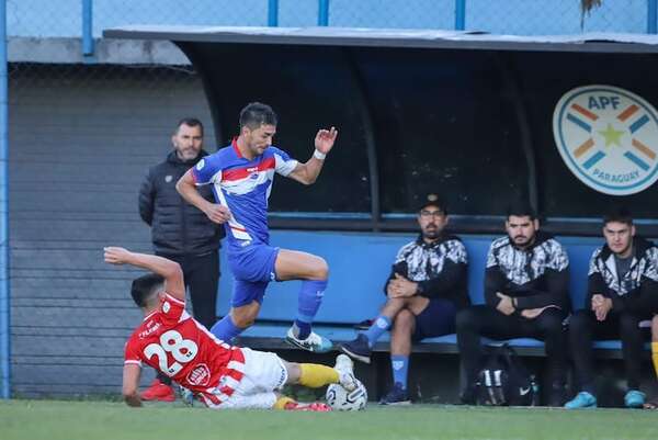 Intermedia: Independiente vuelve al triunfo - Fútbol de Ascenso de Paraguay - ABC Color