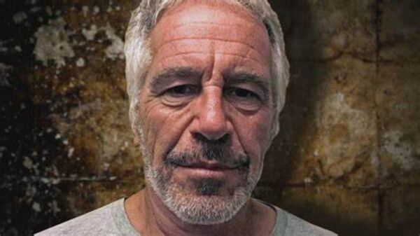 Un juez liberó transcripciones de un juicio contra Jeffrey Epstein y lo calificó como “el pedófilo más infame”
