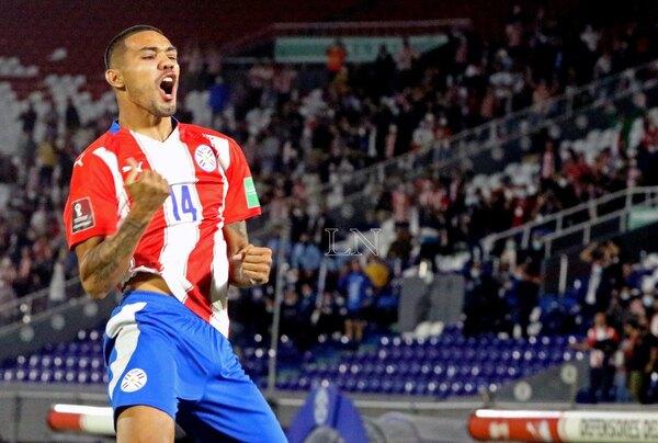 Versus / Libertad presiona a Cerro Porteño en la carrera por Héctor Martínez