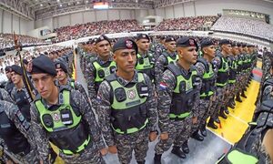 Fuerte inversión en seguridad y los mayores golpes al crimen organizado, logros en el primer año de Peña