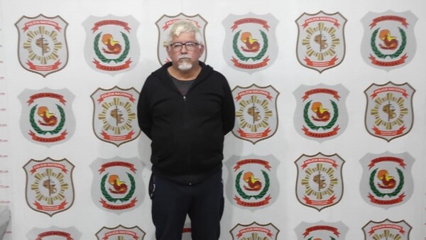 Pastor se hizo pasar por arquitecto y estafó con viviendas: Fue detenido para cumplir condena