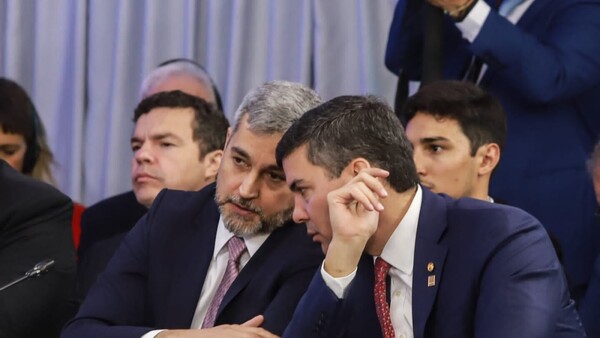 Mario Abdo guardó silencio sobre duras críticas de Santiago Peña, confirma diputado