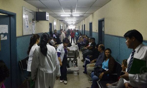 Centro de Salud de Zeballos Cue, entre la inseguridad y los problemas de infraestructura - Nacionales - ABC Color