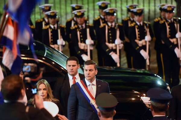 Informe de gestión de Santiago Peña: los cinco fracasos o “no logros” - Política - ABC Color
