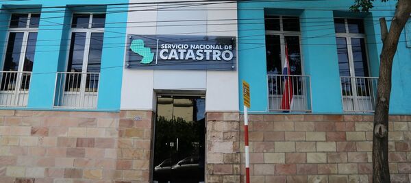El eterno problema de la tierra, próximo desafío del Gobierno de Peña - ADN Digital