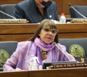 Celeste Amarilla reconoce su "pacto" con Bachi para no ser expulsada - Paraguay.com