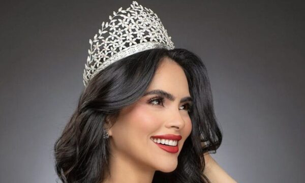Miss Universo Paraguay ya posó oficialmente con la corona