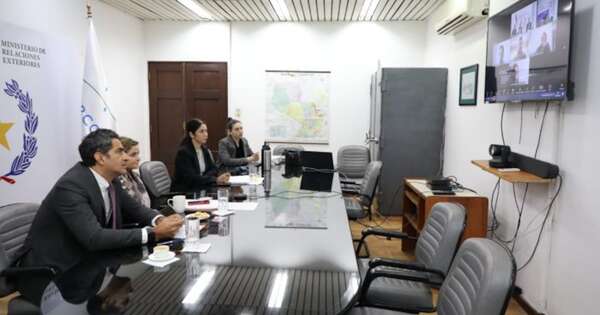 La Nación / Paraguay resalta necesidad de fortalecer sectores industriales ante foro del Mercosur