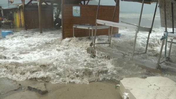 Beryl causa destrozos y deja al menos un muerto en el Caribe - ADN Digital