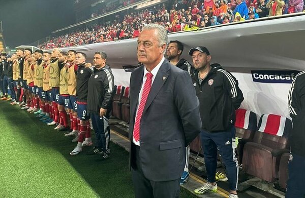 Versus / Alfaro antes de enfrentar a Paraguay: "Hay que acostumbrarse a jugar contra equipos de elite"