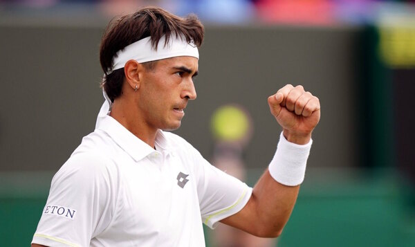 Versus / El argentino Comesaña da la gran sorpresa en Wimbledon y elimina a Rublev