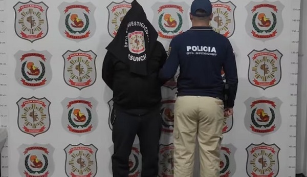 Detienen a hermano de Sandra McLeod por estafa millonaria