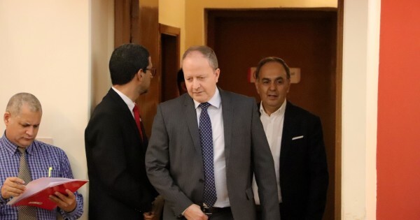 Valdovinos culpa a los sindicatos y jubilados por dilatar el funcionamiento de la Superintendencia