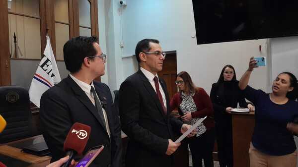 Cones y Procuraduría presentan denuncia contra jueza que otorgó amparo para habilitar carrera de medicina - Megacadena - Diario Digital