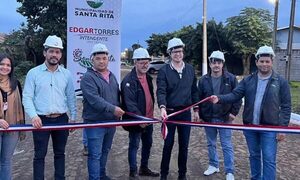Inauguran pavimento tipo empedrado en Santa Rita