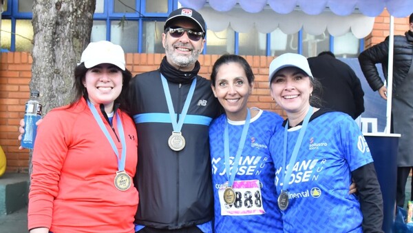 Concurrido San José Run 120 años