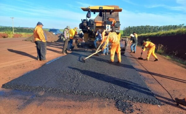 Obras complementarias: inicia carpeta asfáltica en el Lote 1