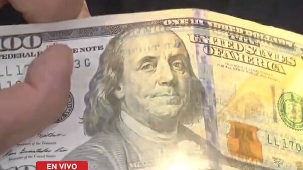 Policía detiene a dos personas con USD 10.200 falsificados