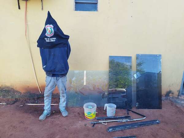 Capiatá: vecinos capturan a delincuente cuando intentaba hurtar una vivienda - Policiales - ABC Color