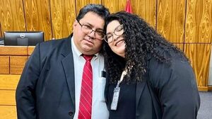 Fiscales pide al juez desestimar denuncia contra diputado Adorno y sus parientes