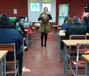 Buscan que maestras brinden apoyo inclusivo en escuelas