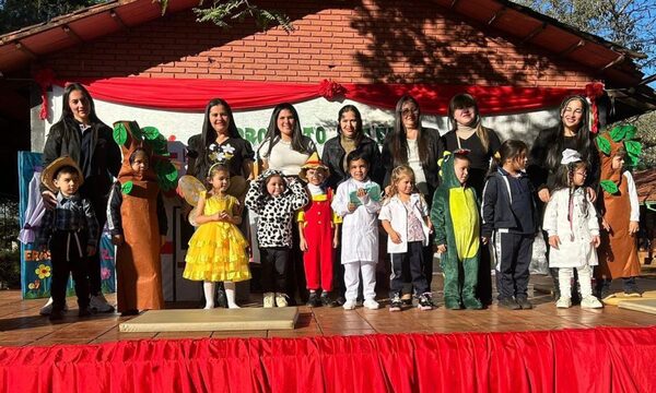 Llevan adelante programa Ñe´ êry en escuela de Franco