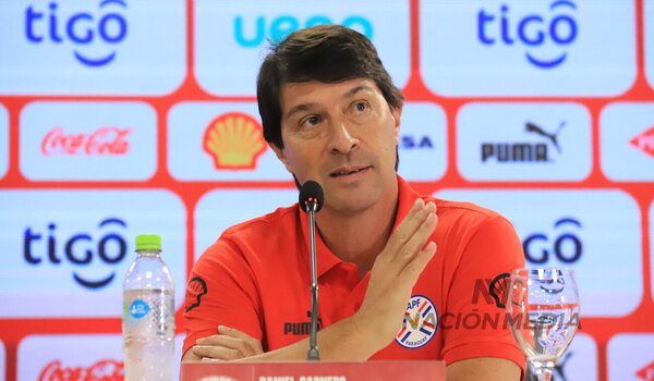 Versus / ¿Se anima a seguir? Los números de Daniel Garnero al frente de la Albirroja