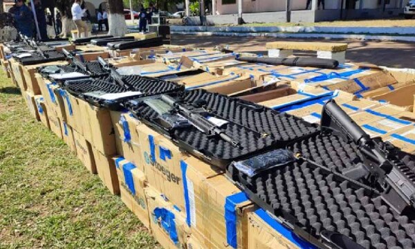 Policía recibe armas incautadas en Operativo Dakovo para equipar a fuerzas de seguridad – Prensa 5