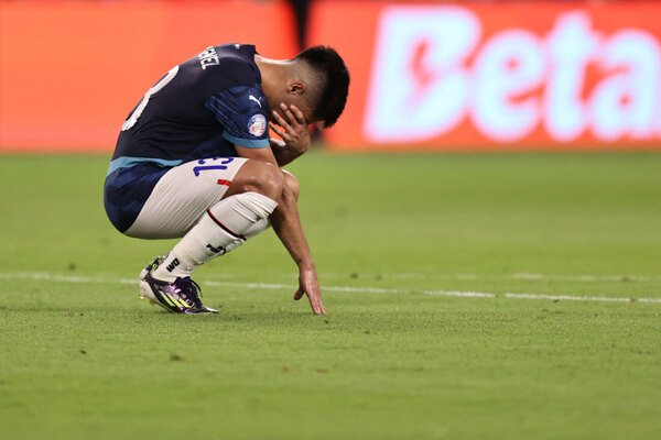 Versus / Decadencia albirroja: 3 victorias en casi 20 partidos