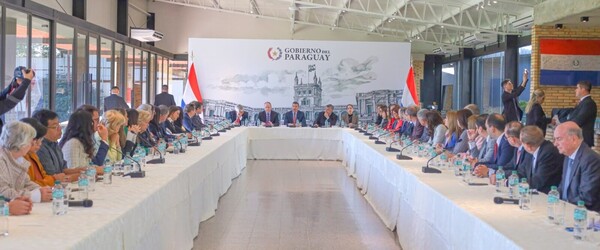 El presidente reactivó el ENEP para impulsar desarrollo nacional a través del diálogo social • PARAGUAY TV HD