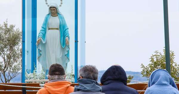 Diario HOY | ¿Qué opina el Vaticano de las apariciones de la Virgen que llora sangre y multiplica alimentos?