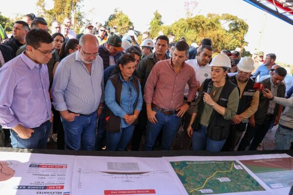 Peña verificó construcción de obra a Puerto Indio que le dará un nuevo impulso al Alto Paraná - El Trueno