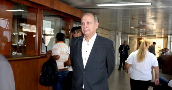 Diario HOY | Cuando Contraloría dijo que Mario dio mal uso a los bonos, pero fue una “persecución”