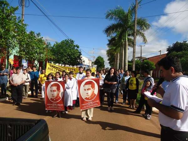 Con misa y procesión recordarán 81° aniversario de muerte del paí Julio César Duarte Ortellado - Nacionales - ABC Color