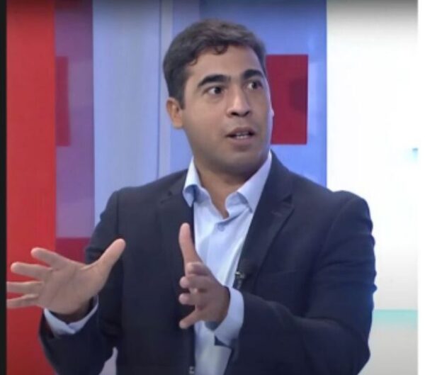 Publican noticia falsa sobre conocido empresario, quien insta a denunciar