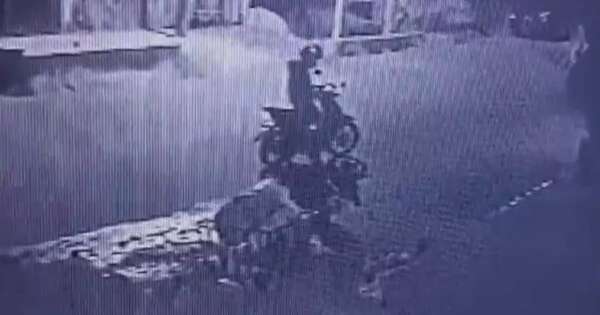 La Nación / Problema vecinal terminó en balacera: hallaron 30 vainillas servidas