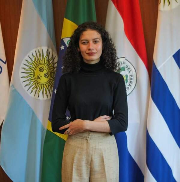 Presentarán libro "Dos novelas paraguayas sobre mujer y dictadura: El invierno de Gunter y Madama Sui" - San Lorenzo Hoy