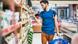 Reducciones en costos de alimentos provocan inflación menor a cero en junio, según el BCP - trece