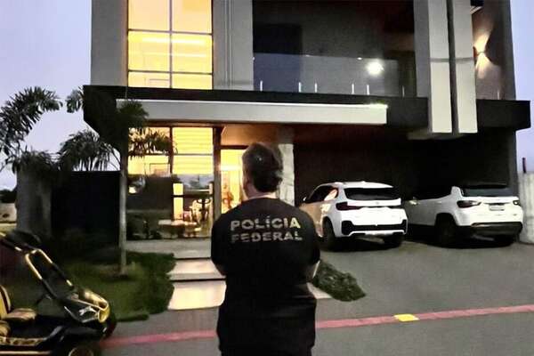 Narcos pagaron 300.000 dólares a Policía y Senad, según Policía Federal de Brasil - Policiales - ABC Color