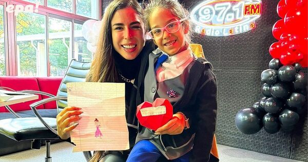 El tierno regalo de una niña que hizo llorar de emoción a Elena de Troya