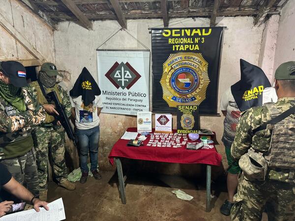 ALLANARON VIVIENDA EN CNEL. BOGADO E INCAUTARON DROGAS - Itapúa Noticias