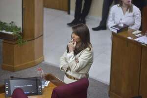 Remansito: Celeste Amarilla pide a Peña compartir los derechos autorales - Política - ABC Color