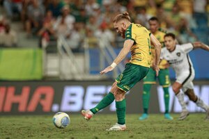 Versus / Isidro Pitta vuelve a marcar, pero no evita perder ante el Botafogo de Óscar Romero