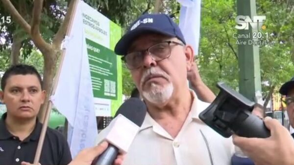 Docentes se movilizan en el microcentro de Asunción - SNT