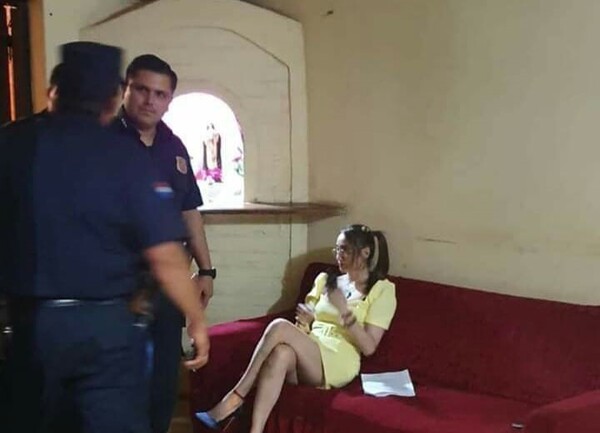 Contadora se aprovechaba de desconocimiento de clientes para propiciar millonaria evasión, según acusación